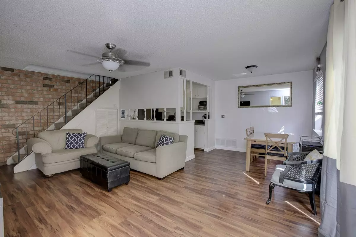 5735 Playa Del Rey, San Jose, CA 95123 photo 3