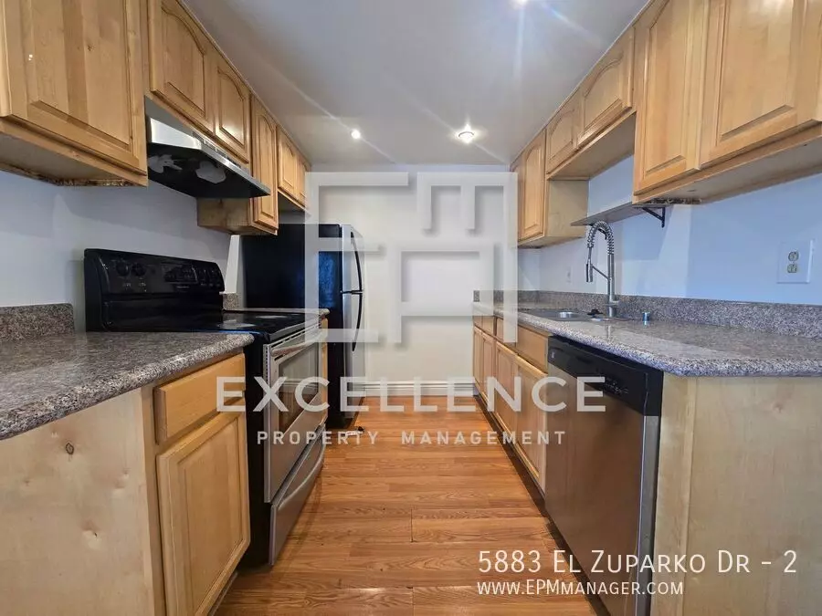 5883 El Zuparko Dr photo 2