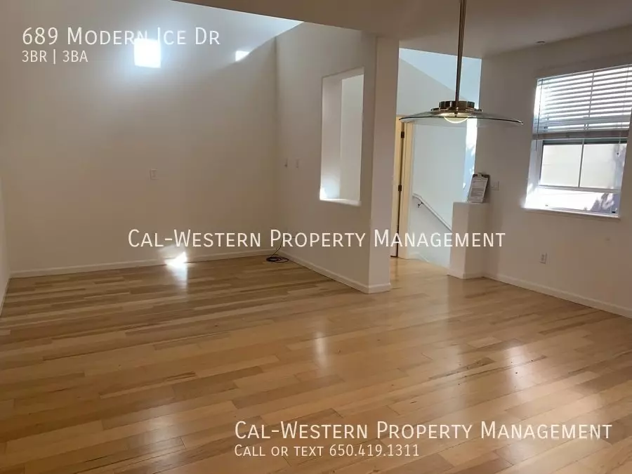 3 Bedroom/ 2.5 Bath in Berryesa Area photo 2