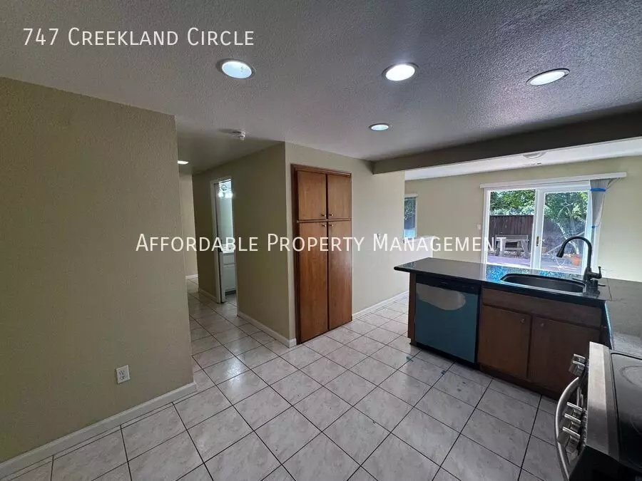 747 Creekland Circle, San Jose, CA 95133 photo 4