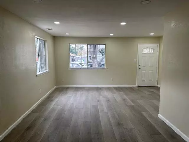 866 North 15th Street, San Jose, CA 95112 photo 3