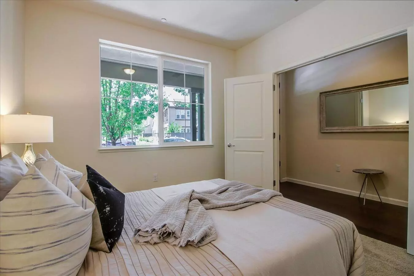 872 White Moonstone Loop, San Jose, CA 95123 photo 4