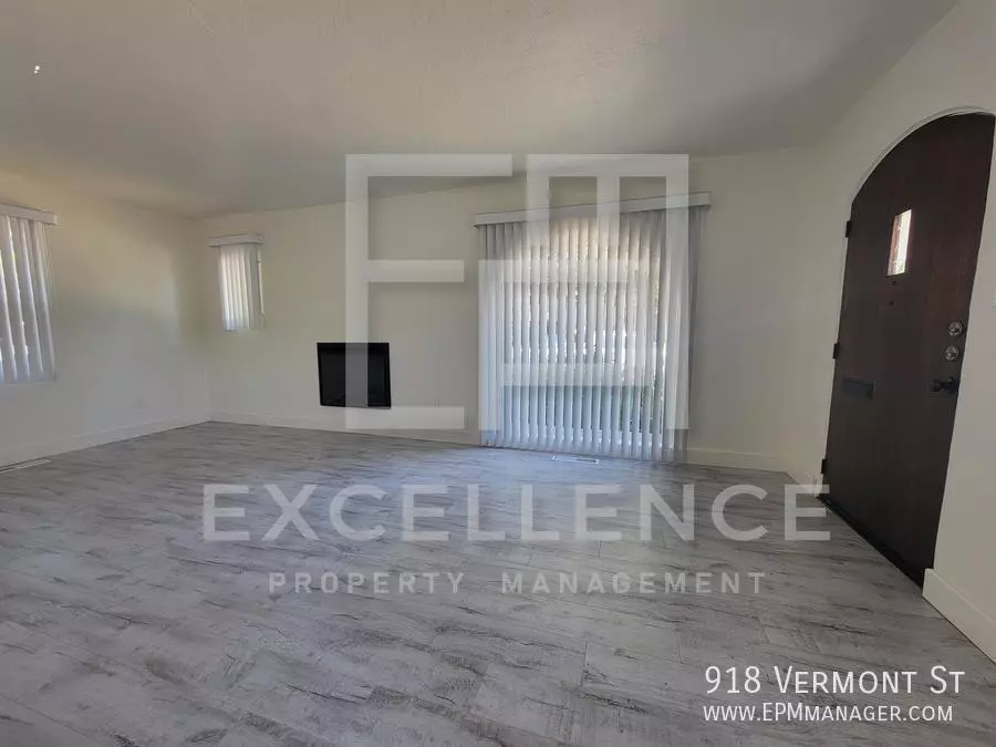 918 Vermont Street, San Jose, CA 95126 photo 2