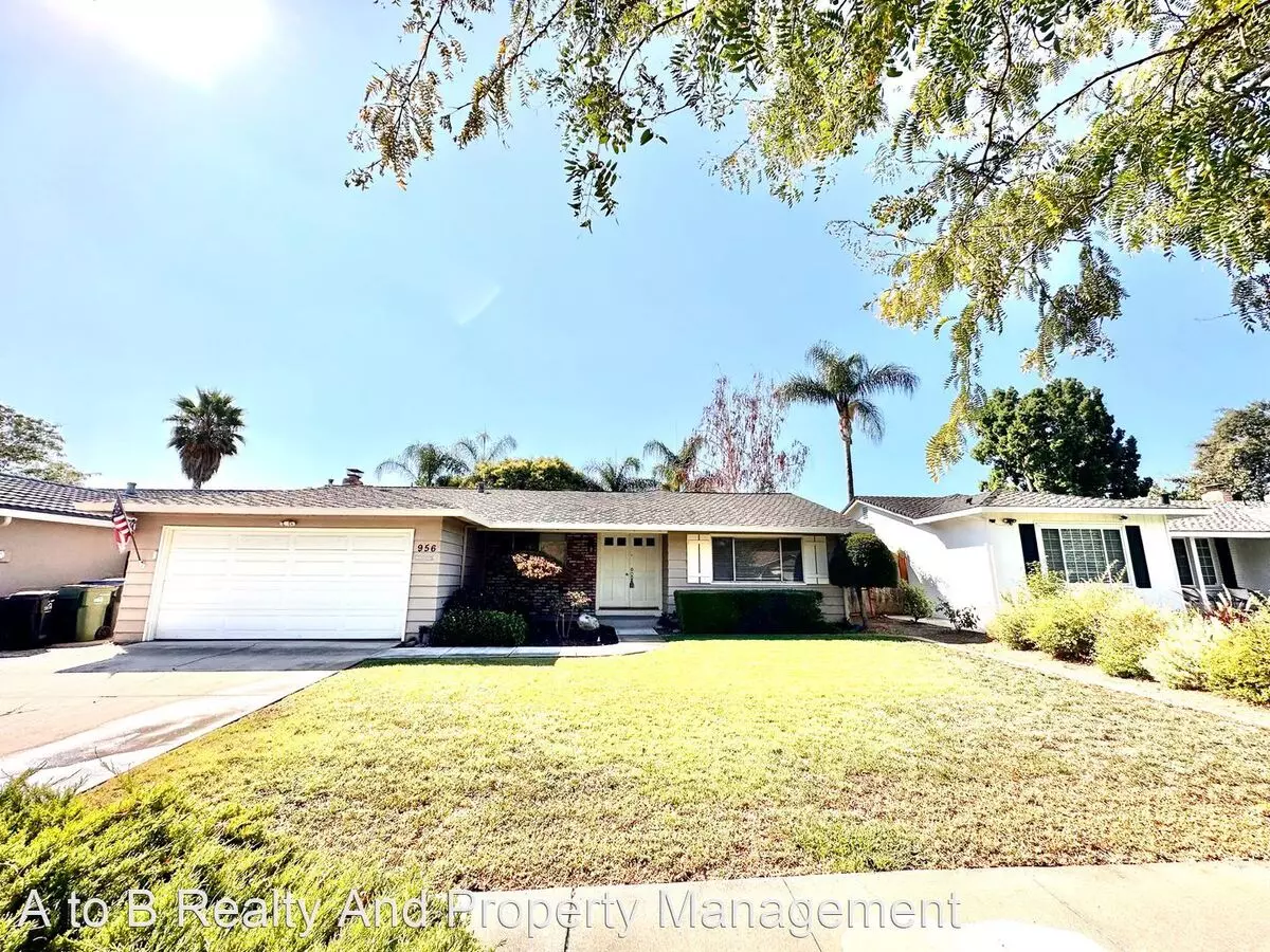 956 Dawnview Court, San Jose, CA 95136 photo 2