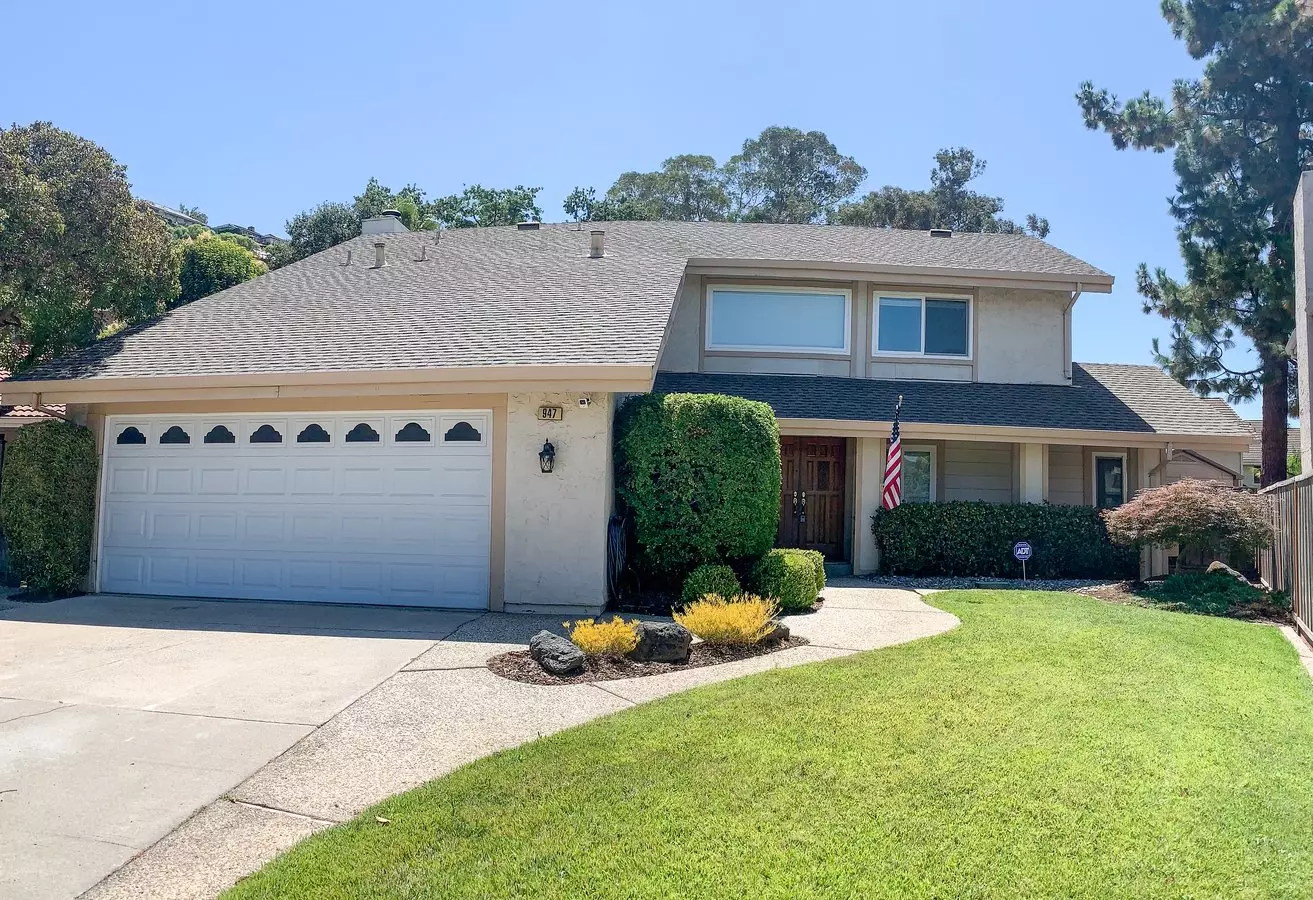 947 Rock Canyon Cir photo 2