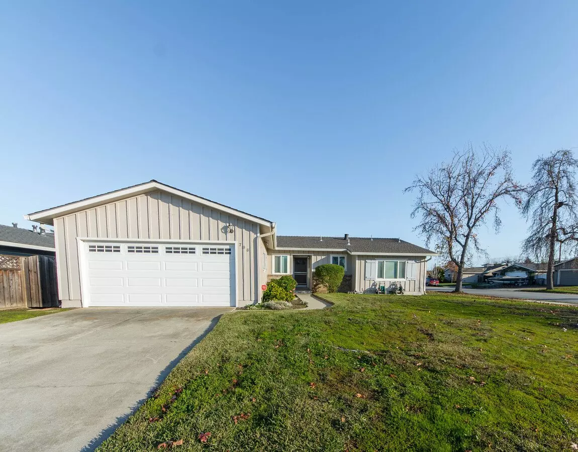 798 Live Oak Way, San Jose, CA 95129 photo 2