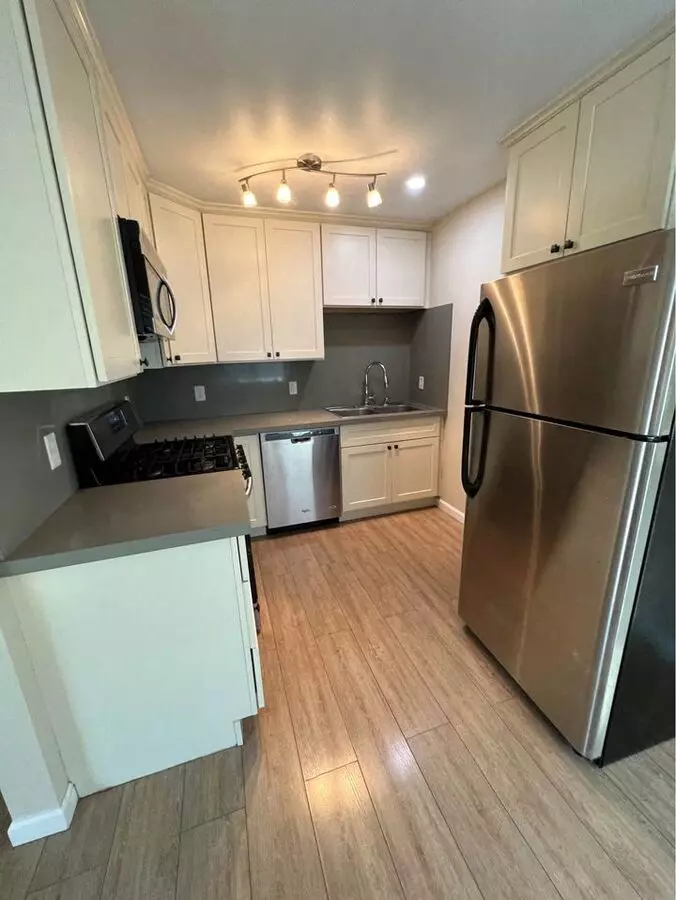 Arcadia Apartments photo 3