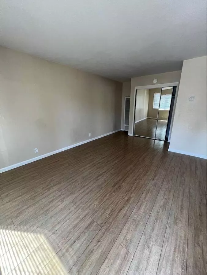 Arcadia Apartments photo 5