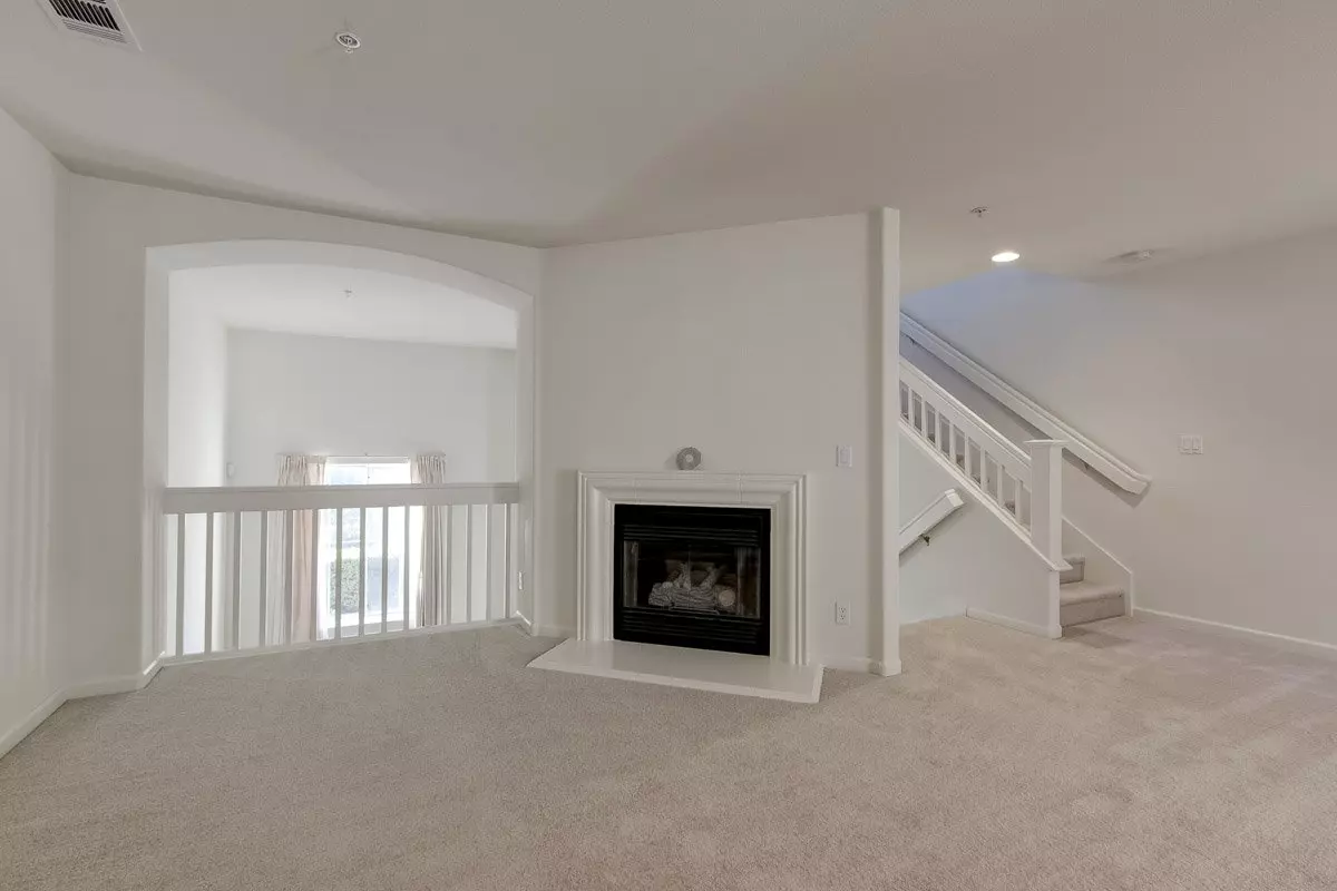 3109 Pinot Grigio Pl photo 4