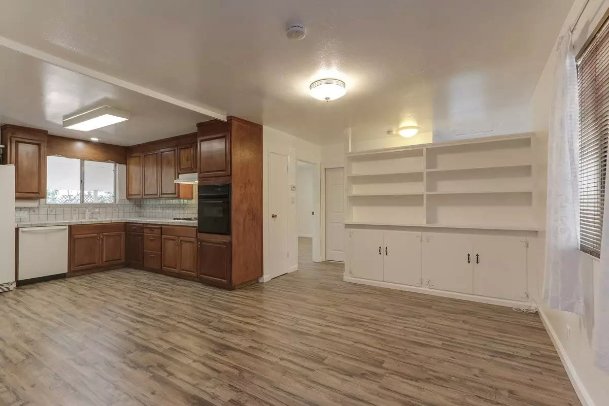 15008 Ridgetop Drive, San Jose, CA 95127 photo 3