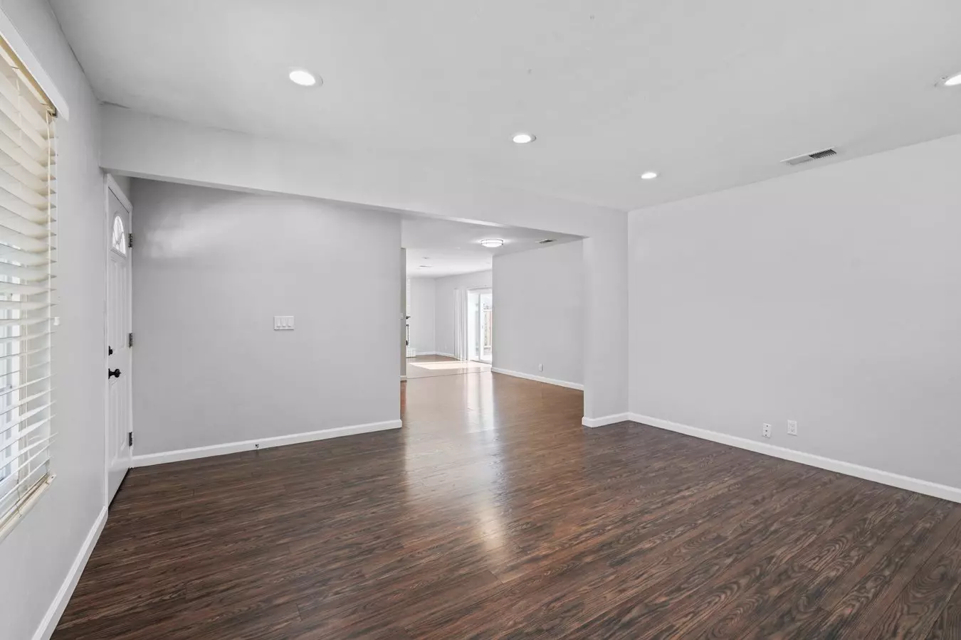 Beautiful 3 Bedroom / 2 Bathroom Single Family Home In East San Jose photo 5