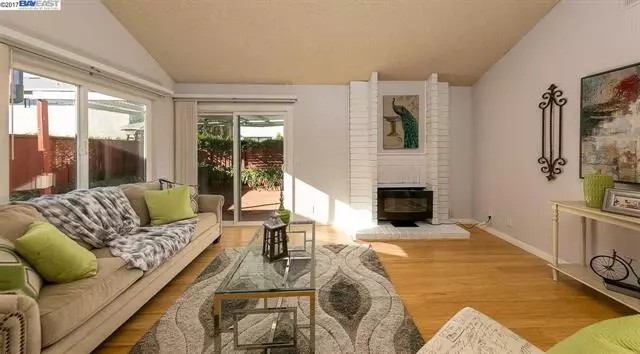 5387 Garrison Cir photo 2