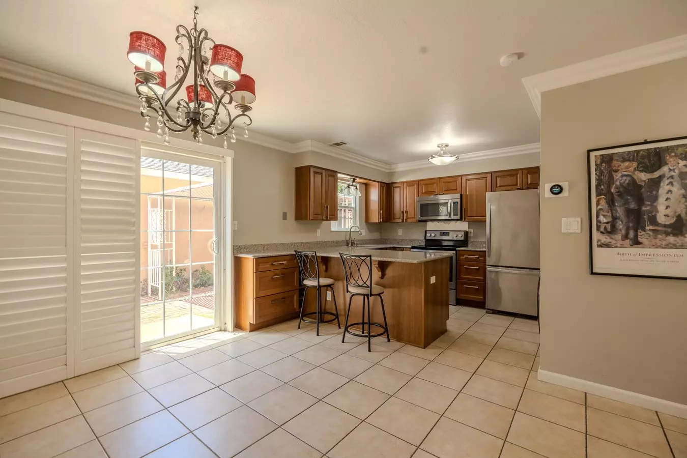 1678 Cedarcreek Dr photo 3