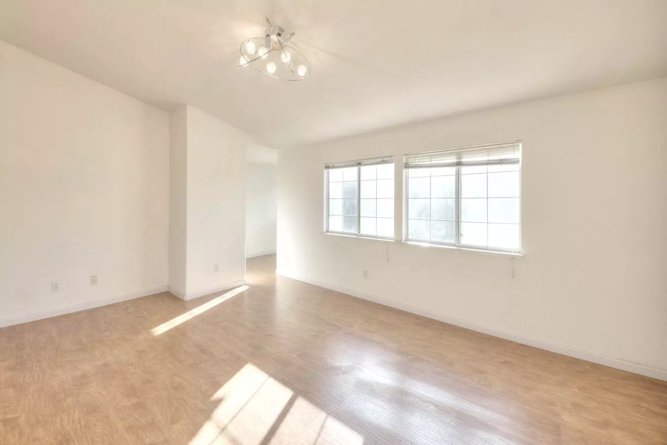 1326 Tea Rose Cir photo 5