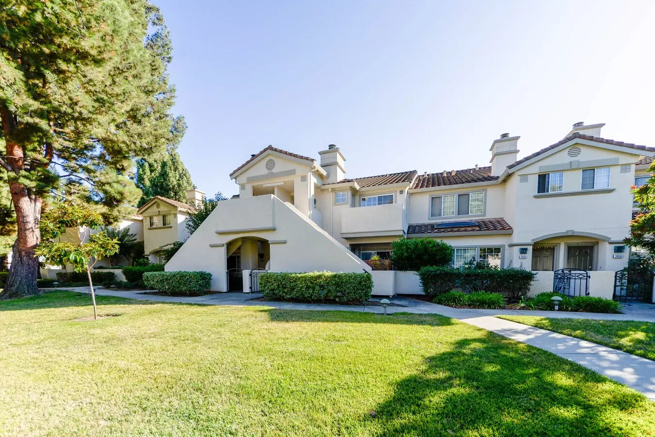 1858 Sheri Ann Circle, San Jose, CA 95131 photo 2