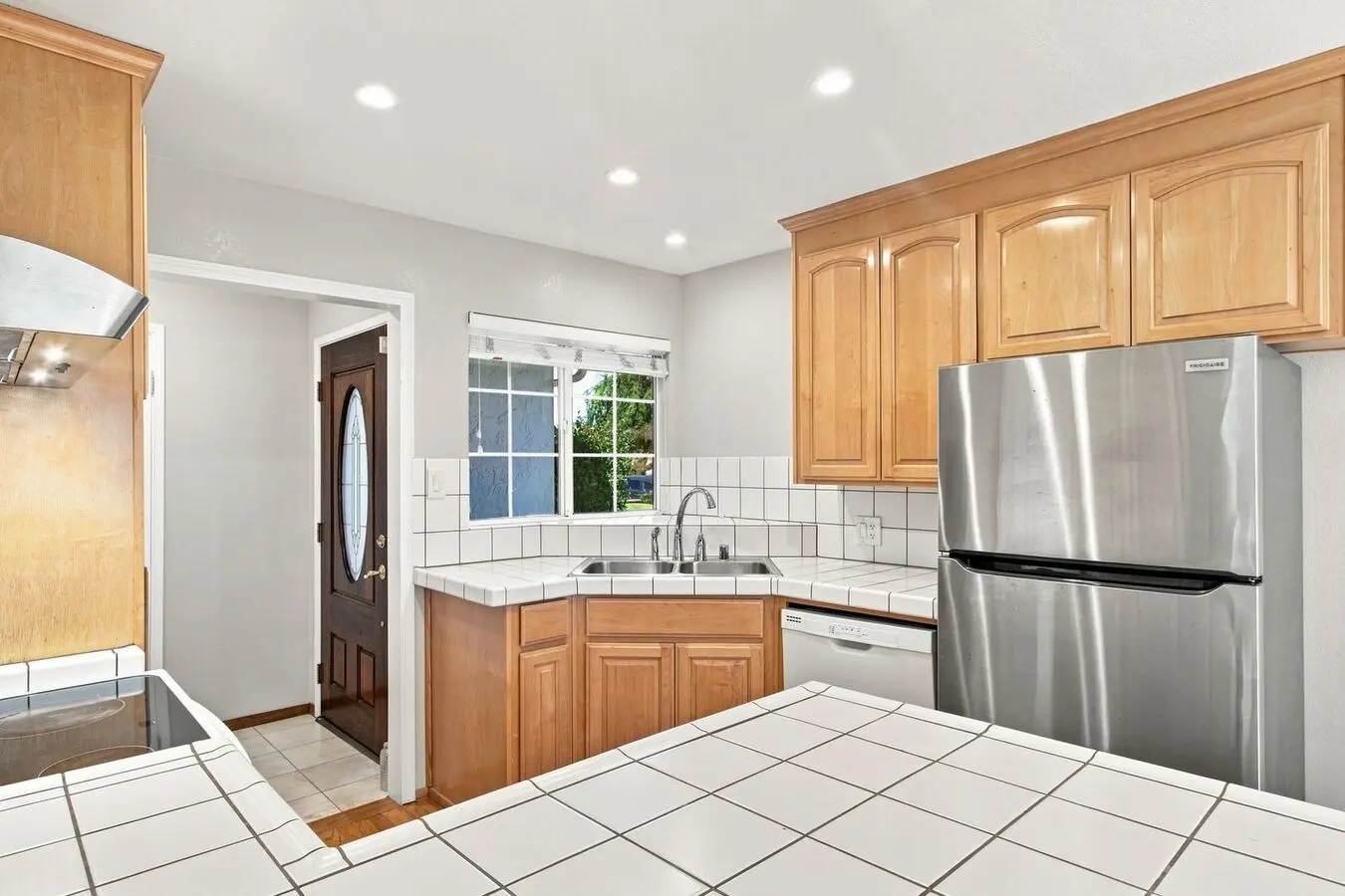 Centrally Located Single-family Home photo 4