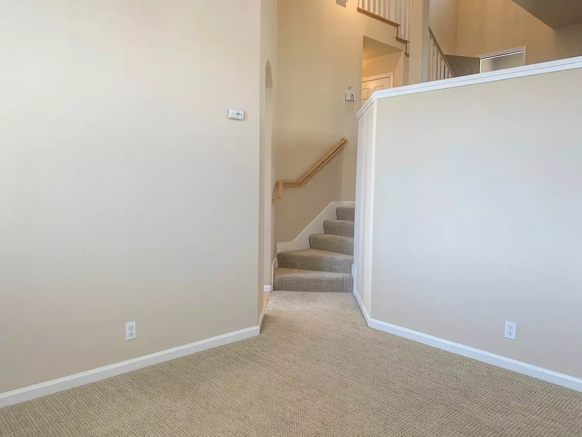 713 Portofino Pl photo 5