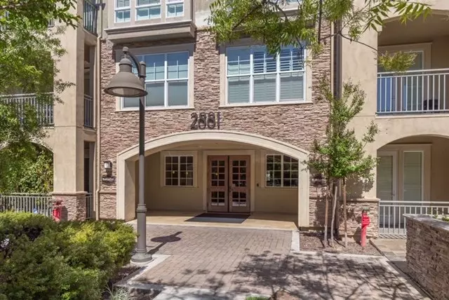 Condo in Willow Glen Place photo 4