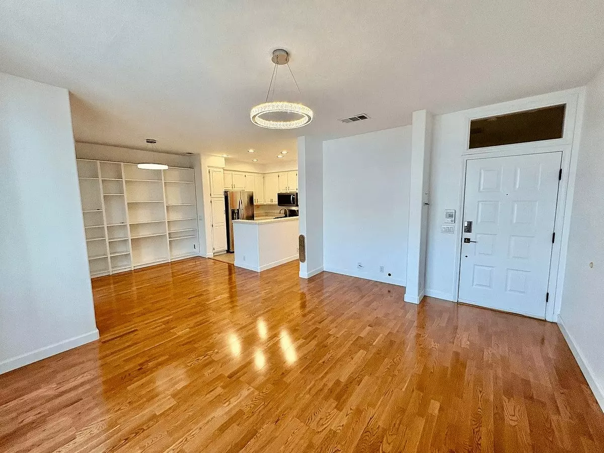 445 Milan Drive, San Jose, CA 95134 photo 4