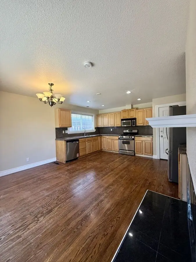 1767 Cardel Way photo 5