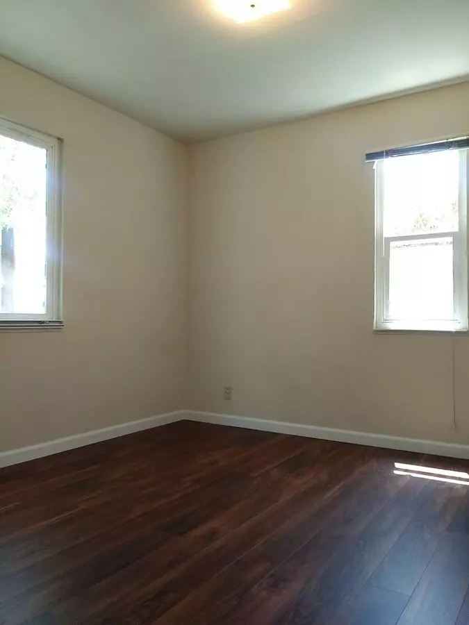 Cute 1bd Apartment On Ground Floor photo 5