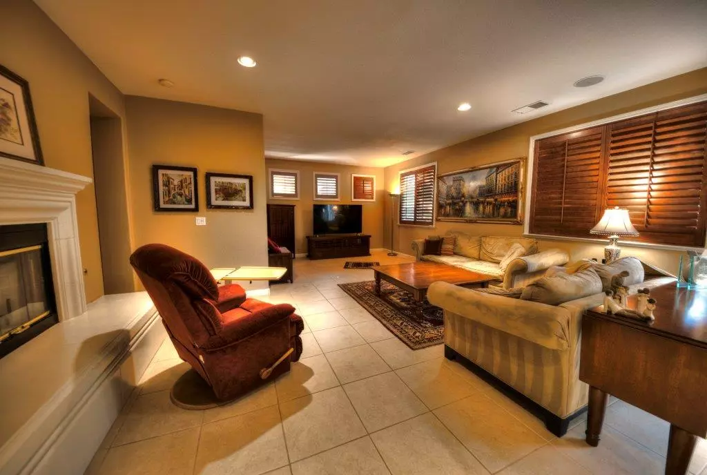 5995 Pala Mesa Dr photo 5