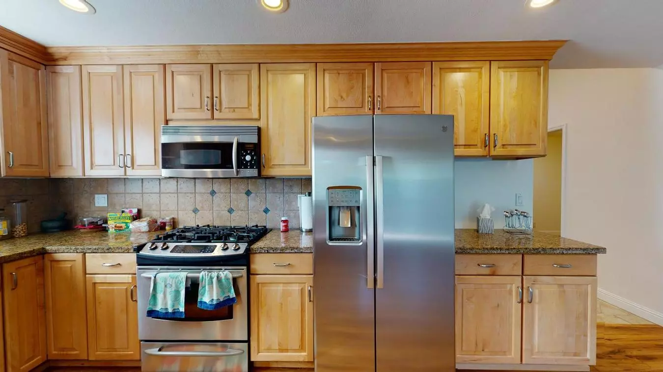 106 Parkwell Ct photo 3