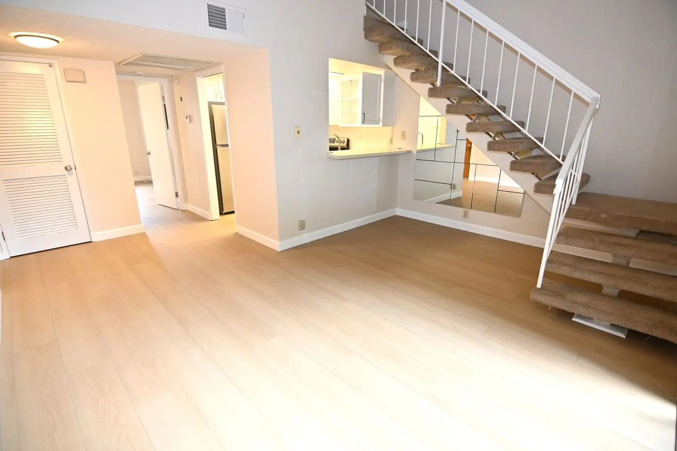 End Unit Located In Gated Community- 1 Bedroom 1 Bath Plus A Loft, 1034 Summermist Ct, San Jose Ca photo 5