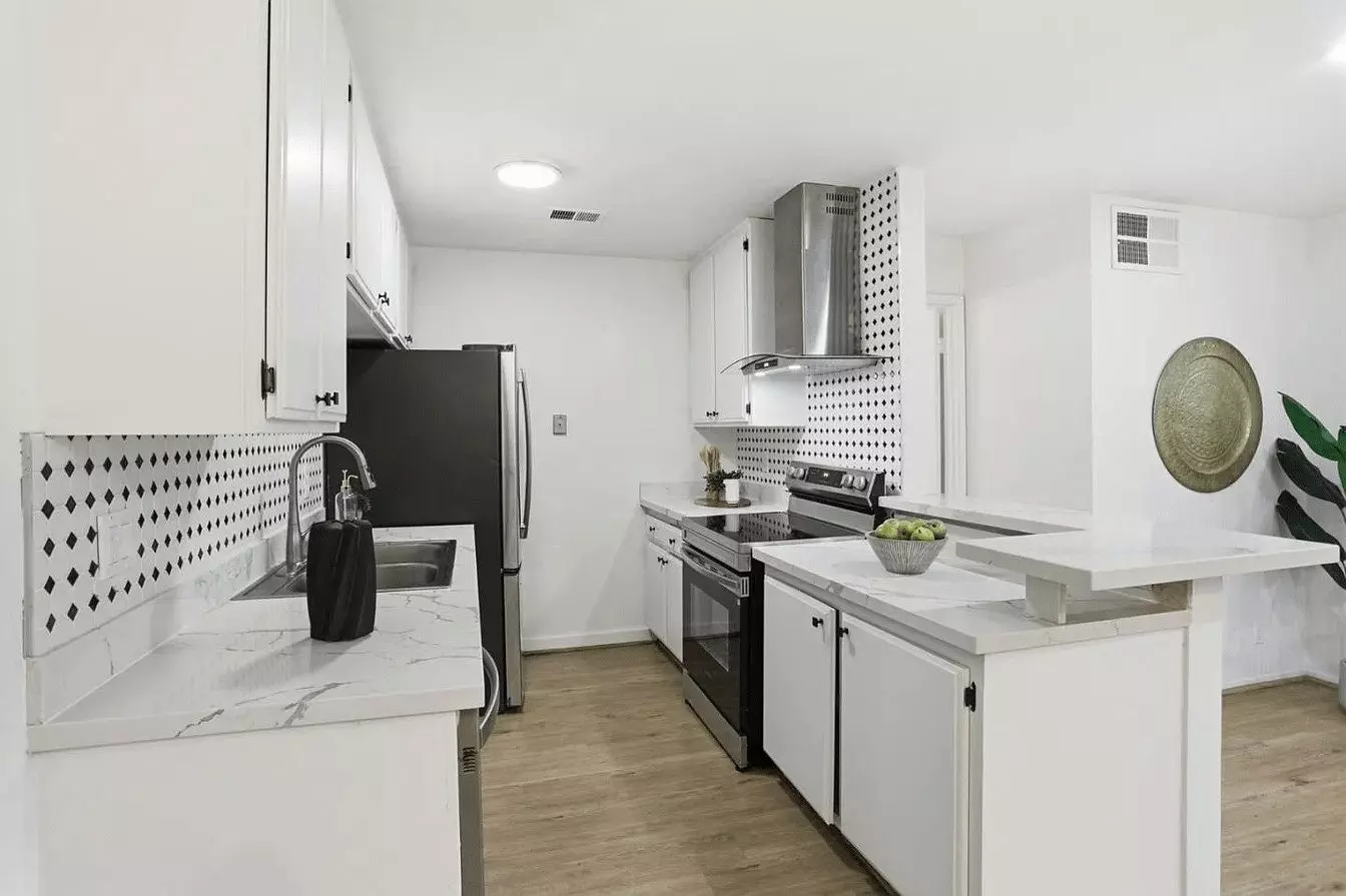 247 N Capitol Ave San Jose, CA 95127 photo 4