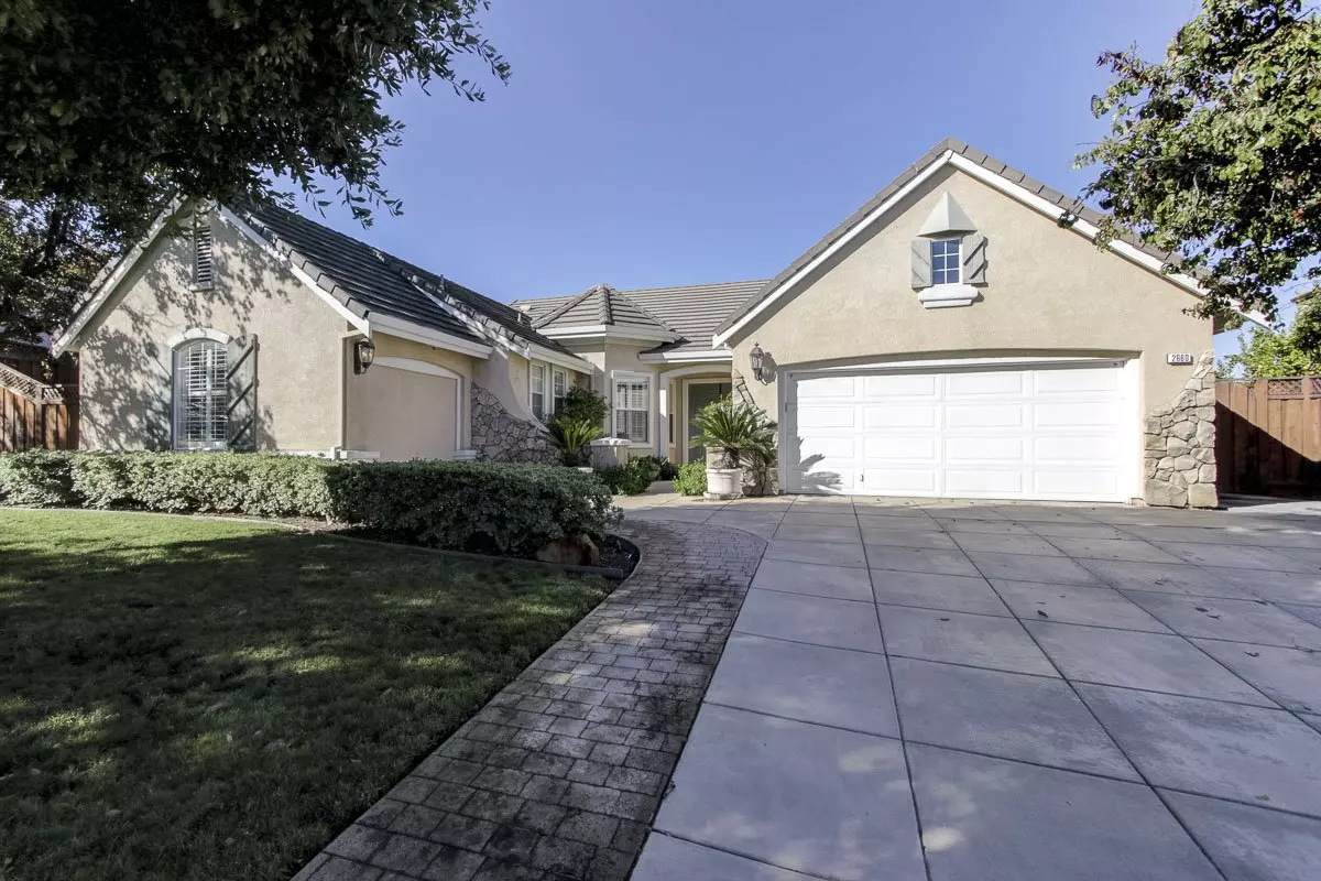 2660 Sycamore Grove Pl photo 2
