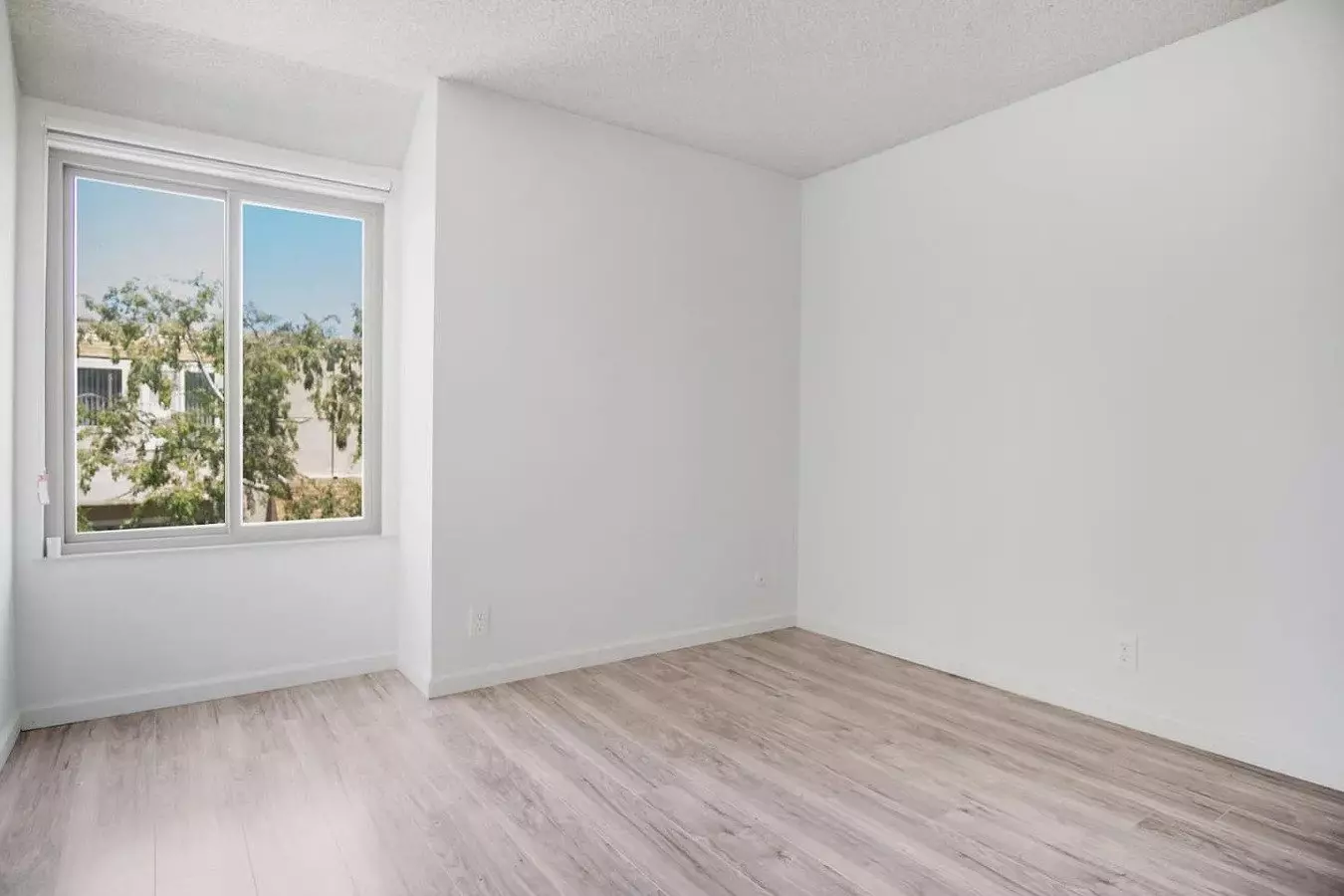 Gorgeous Meridian Woods Community! photo 5
