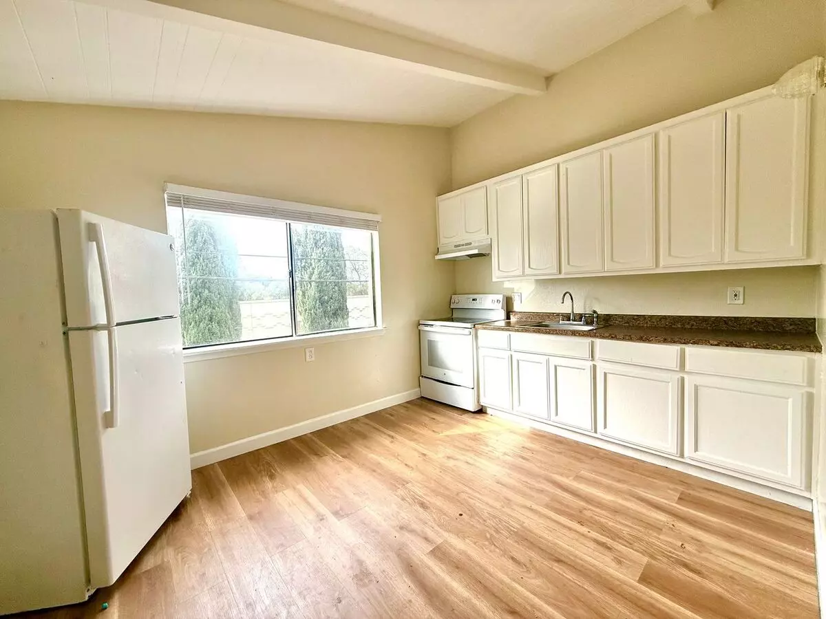 171 Gramercy Place, San Jose, CA 95116 photo 2