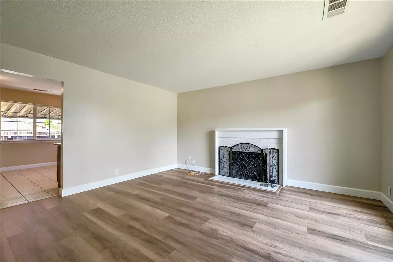 1411 Santa Fe Drive, San Jose, CA 95118 photo 4