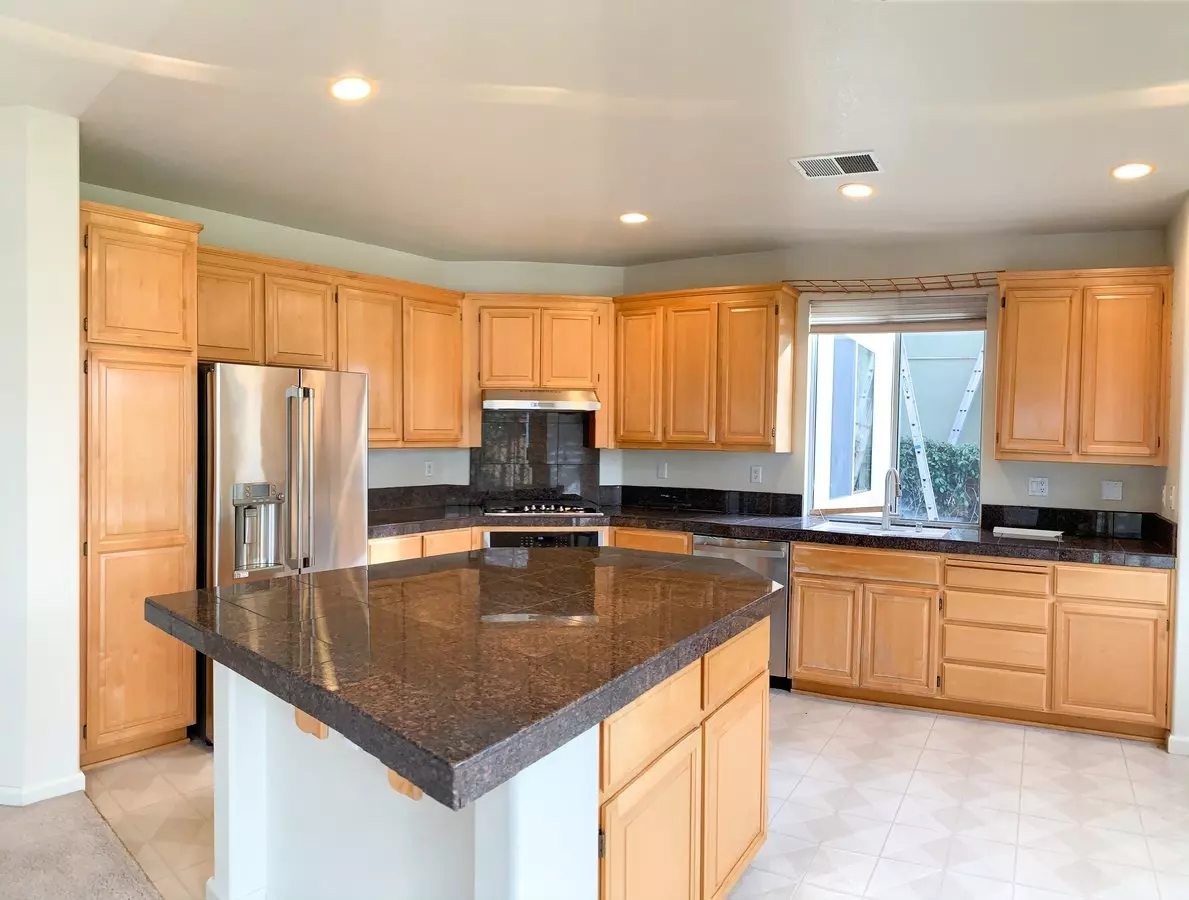 3955 Lake Ridge Ln photo 5