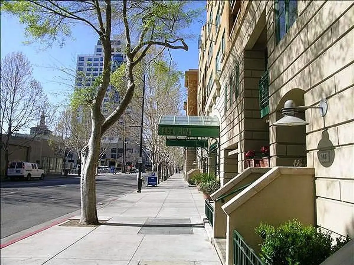 144 S 3rd St Unit 403