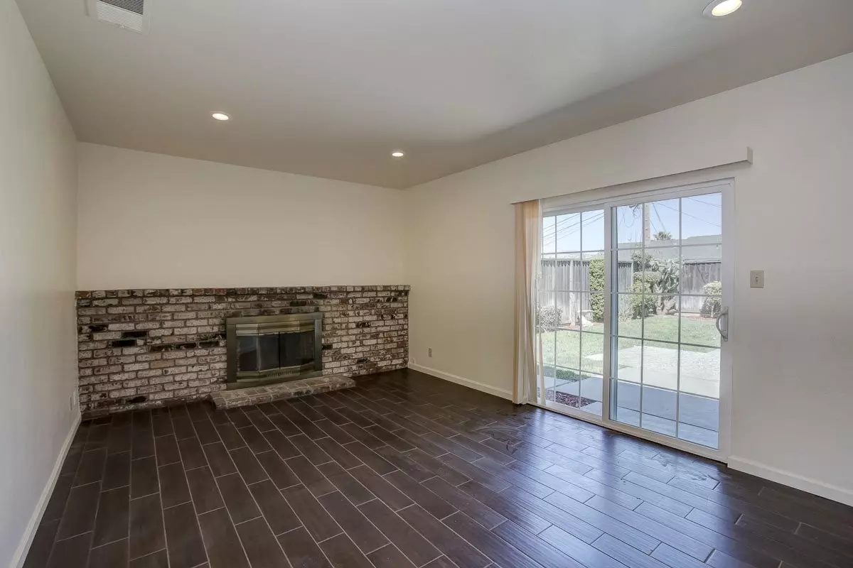 4522 Lobos Ave photo 5