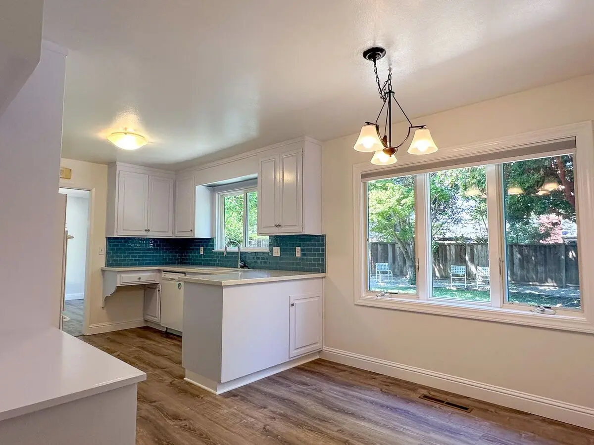 Lovely 3 Bedroom 2 Bath Home in Willow glen photo 5