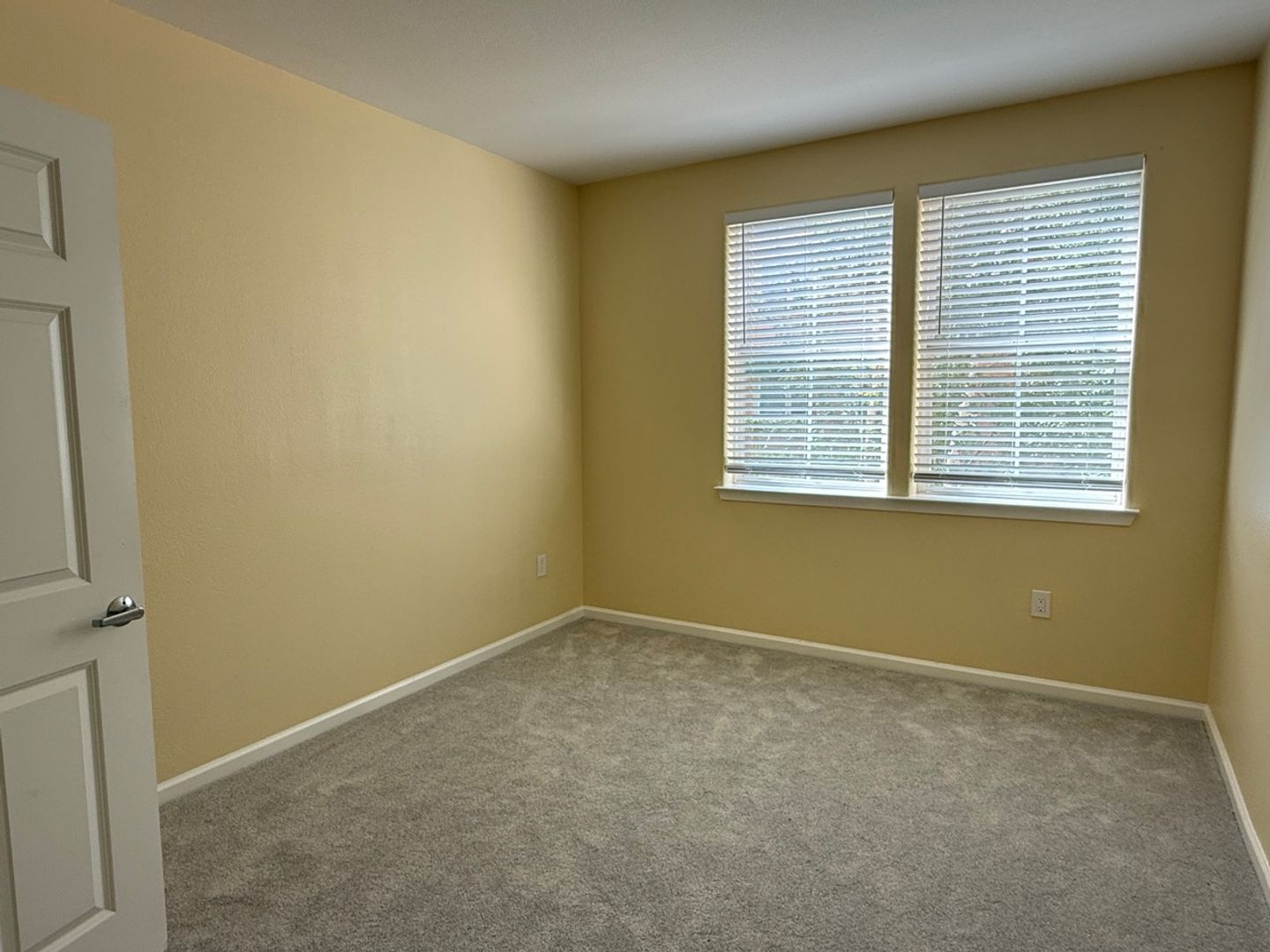 Luxurious Midtown Plaza 2 Bedroom 2 Bath Condo photo 4