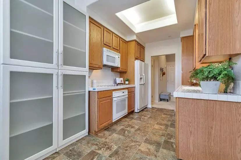 144 South Third Street - 332 photo 5