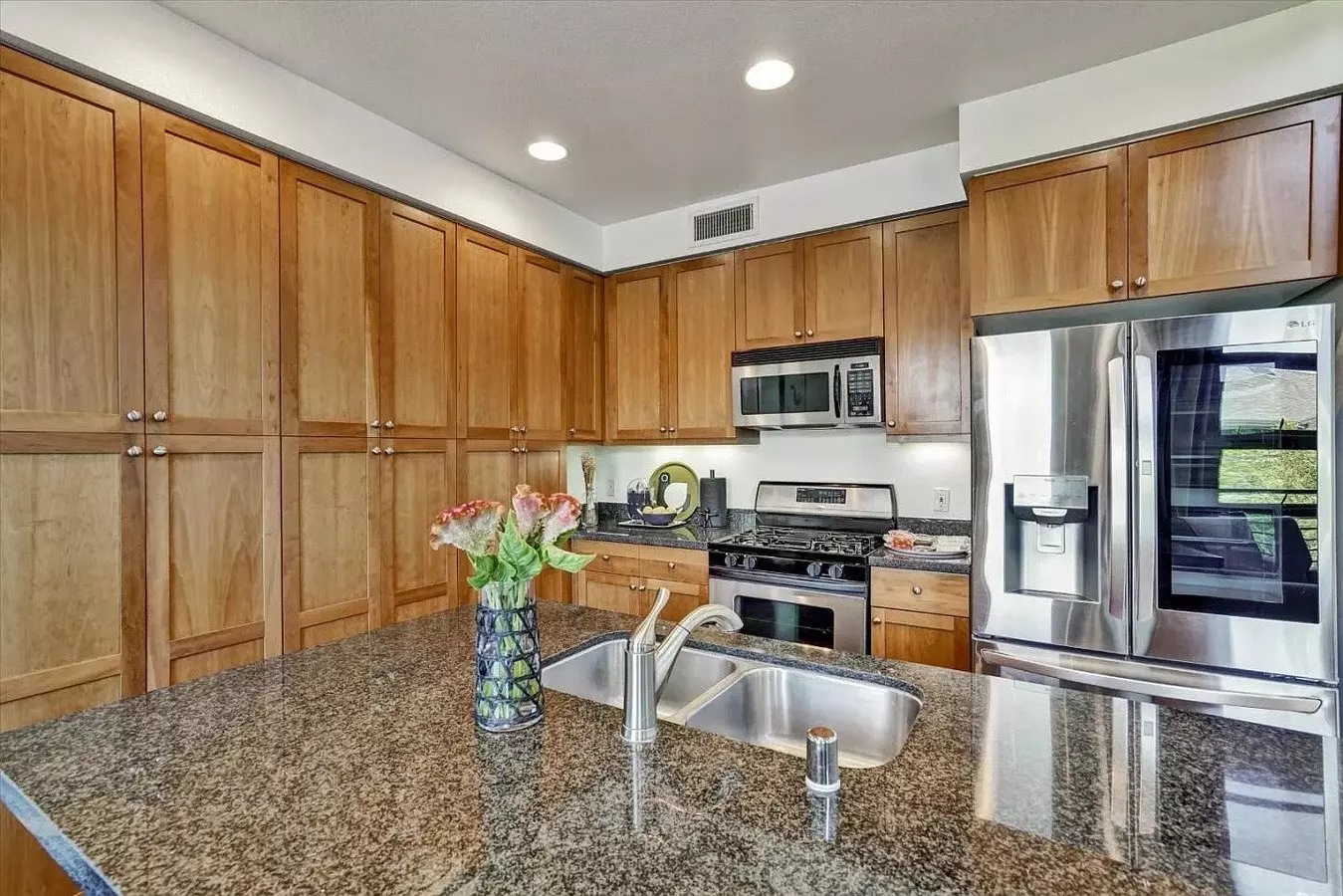 Perfect Combination Of Modern Design, Urban Sophistication photo 4