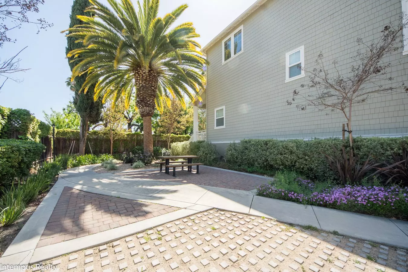 1044 Keeble Court, San Jose, CA 95126 photo 3