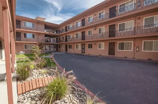 Park Holiday Apartments photo 3