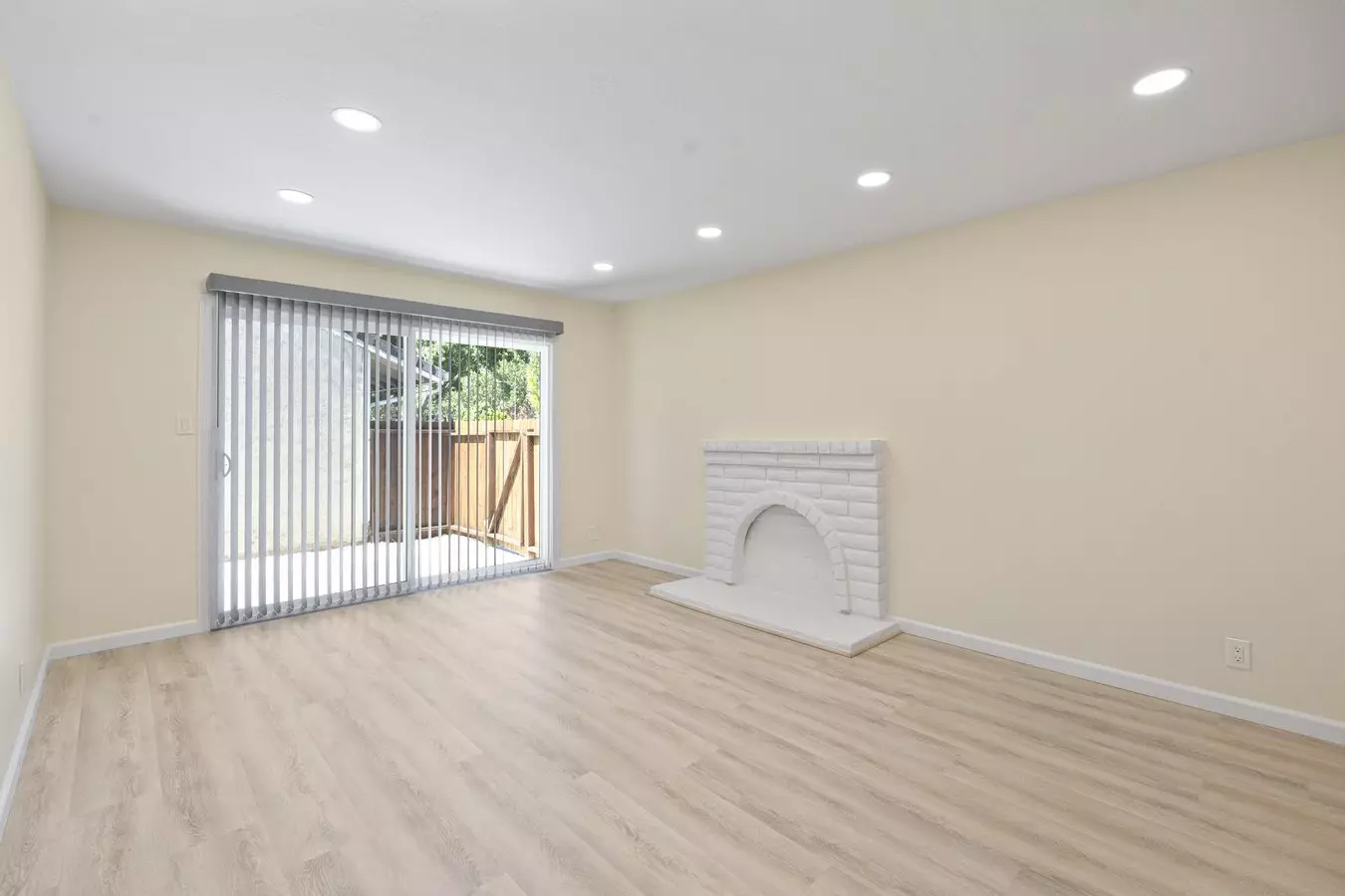 96 Bernal Rd photo 2