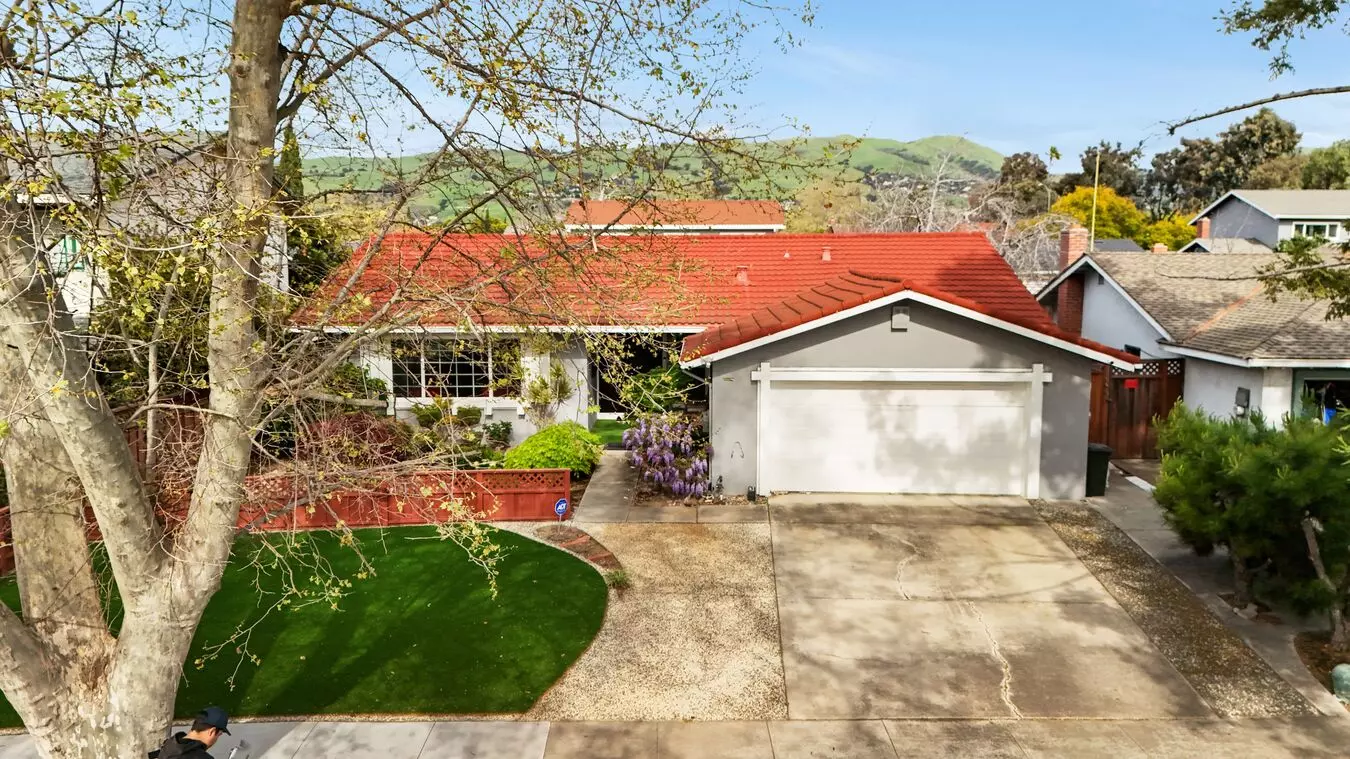 1324 Morrill Ave photo 4