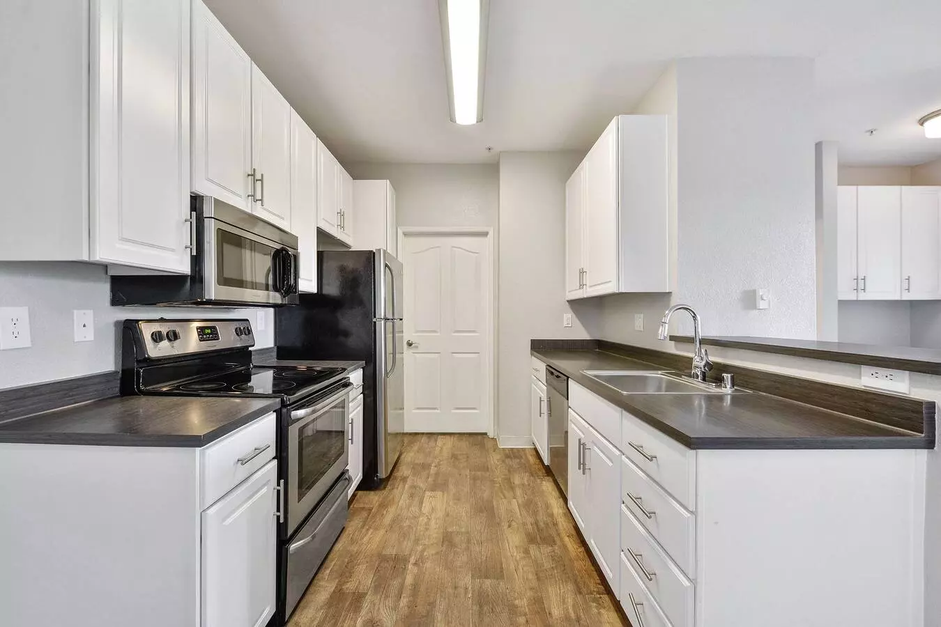 Rosewalk Apartment Homes photo 2