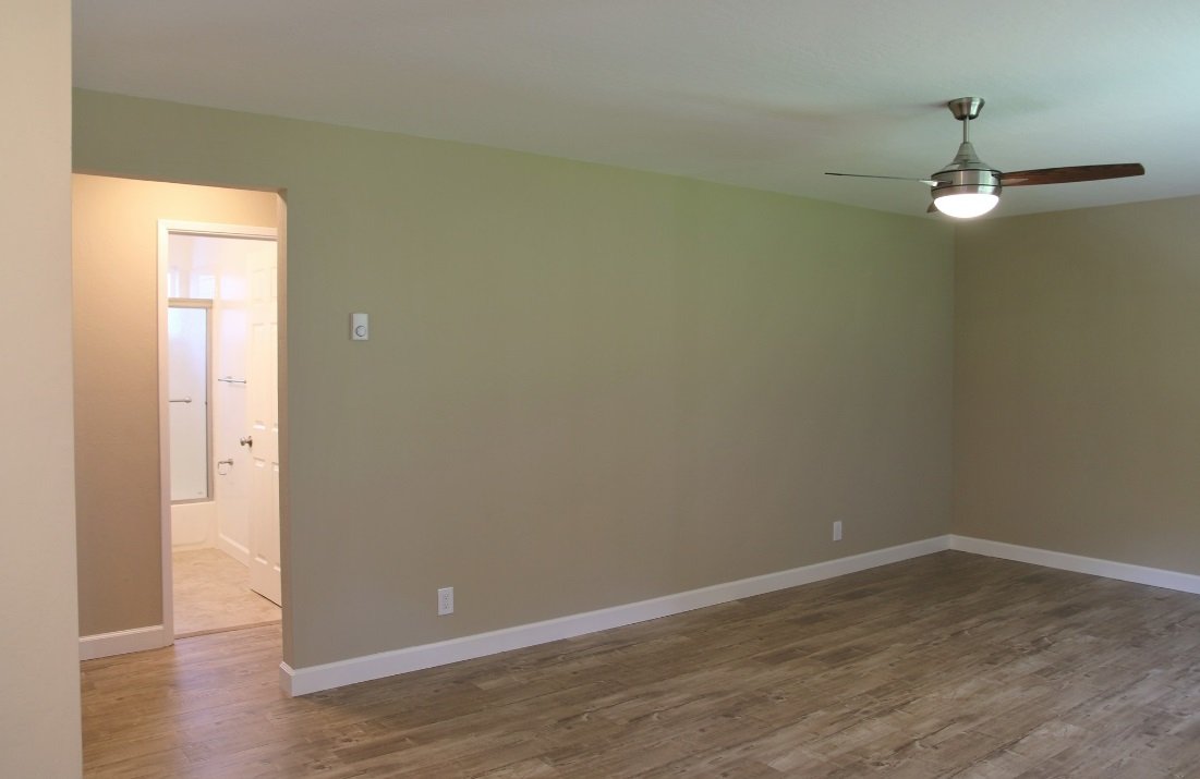 2955 Neet Ave photo 4