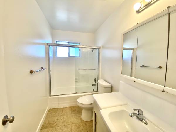 2955 Neet Ave photo 3