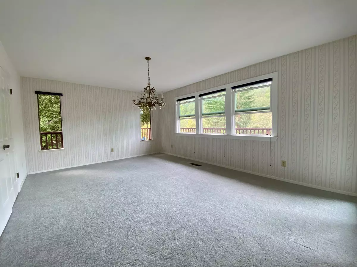 7163 Echo Ridge Dr photo 4