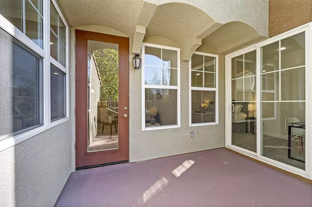 1295 Marcello Dr photo 3