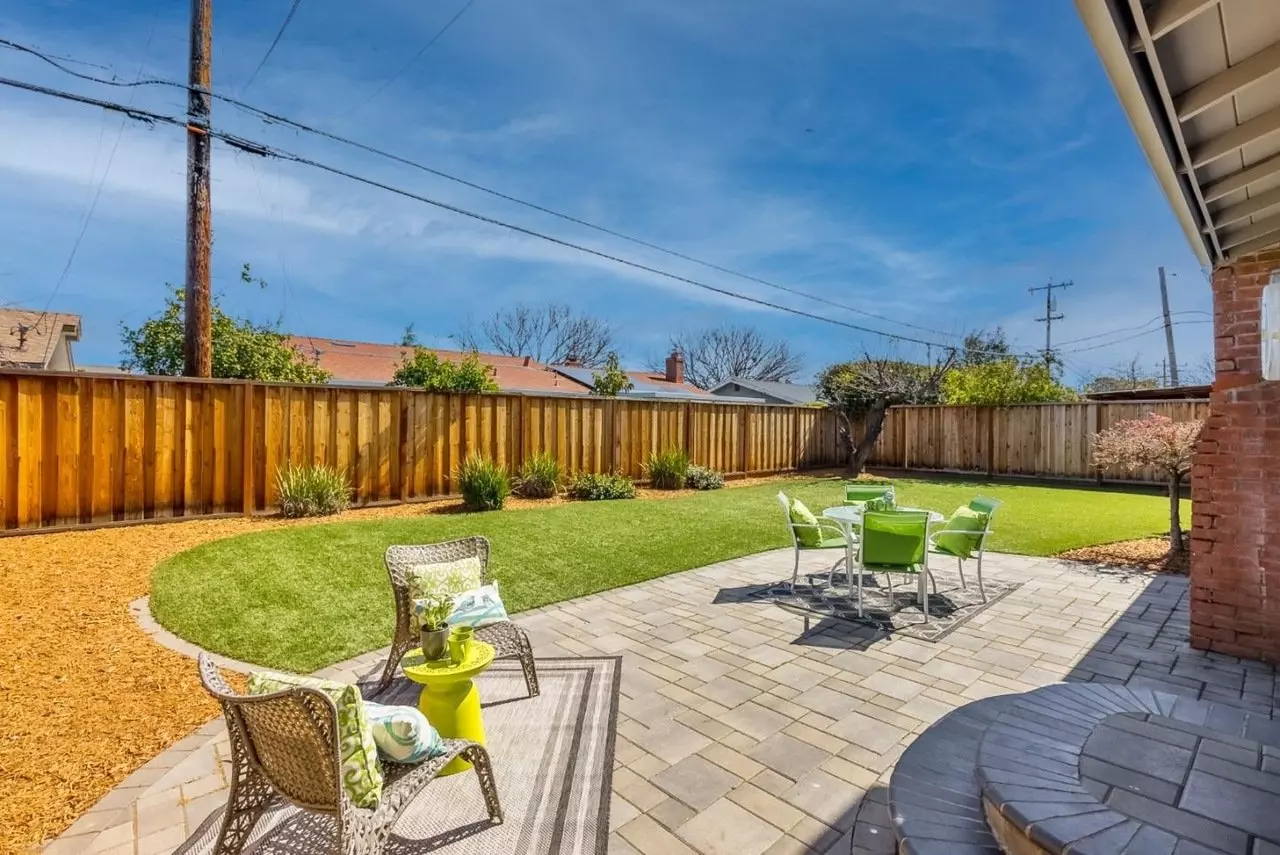 3422 May Ln photo 3